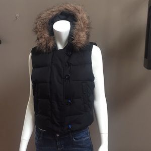 Gap cropped vest